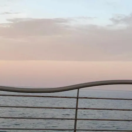 Meliora לינה וארוחת בוקר אבולה